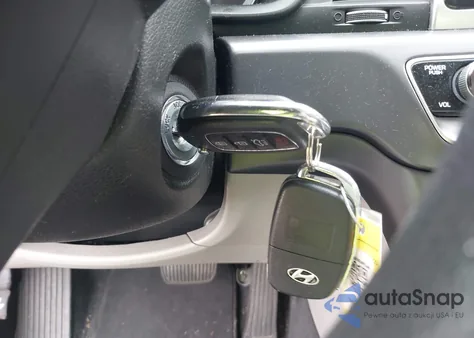 2019 Hyundai Sonata Se z USA, uszkodzony, nr VIN 5NPE24AF2KH753920